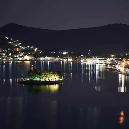 Afroessa Ithaca Апартаменты